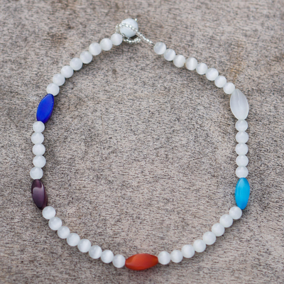 Halskette aus Katzenauge und recycelten Glasperlen – Awuraba